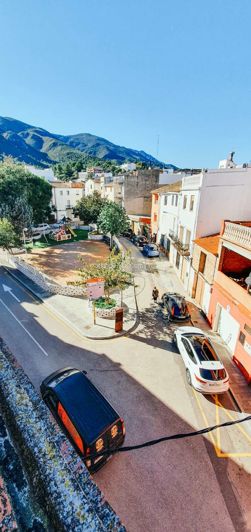 Image No.14-5 Bed Townhouse for sale