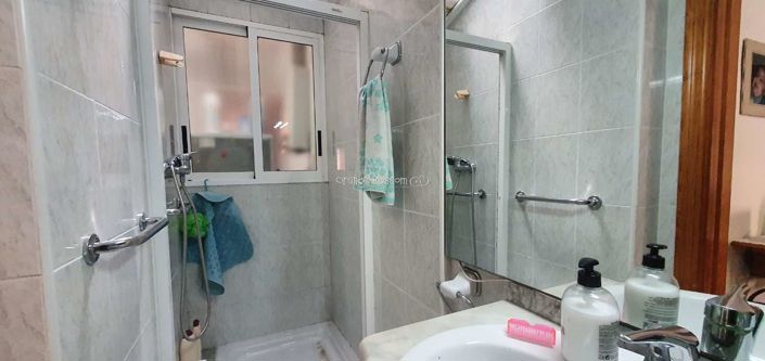 Image No.19-5 Bed Townhouse for sale