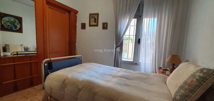 Image No.25-5 Bed Townhouse for sale