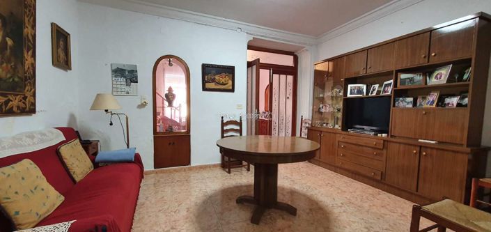 Image No.28-5 Bed Townhouse for sale