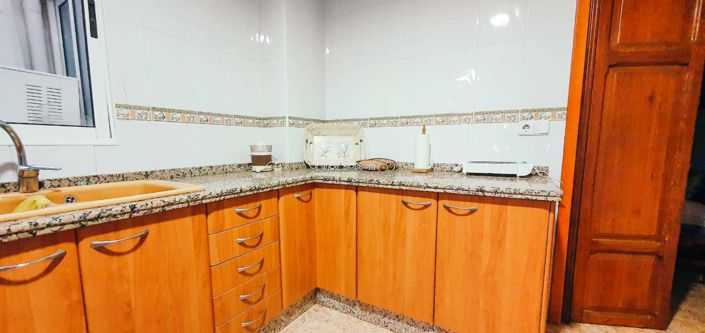 Image No.34-5 Bed Townhouse for sale