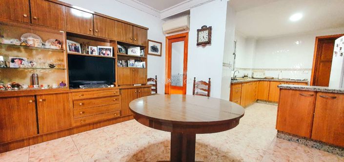 Image No.41-5 Bed Townhouse for sale