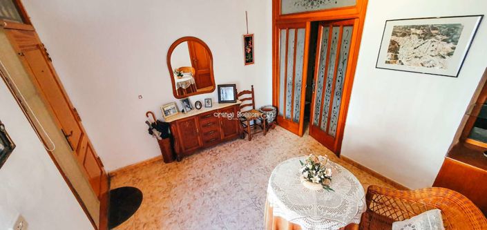 Image No.46-5 Bed Townhouse for sale