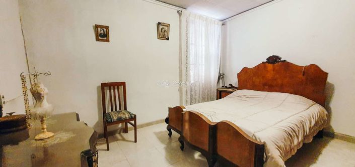 Image No.47-5 Bed Townhouse for sale