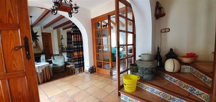 Image No.13-5 Bed Chalet for sale