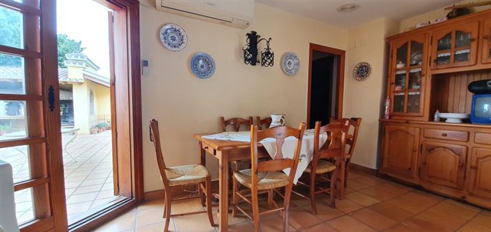 Image No.19-5 Bed Chalet for sale