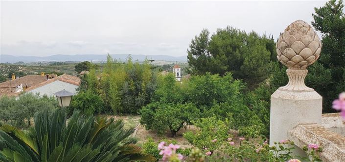 Image No.7-5 Bed Chalet for sale