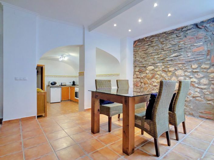 Image No.11-4 Bed Townhouse for sale