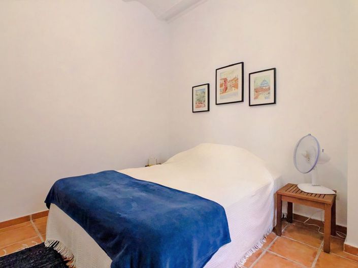 Image No.40-4 Bed Townhouse for sale