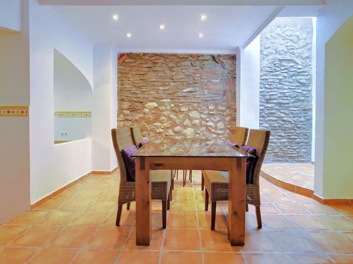 Image No.8-4 Bed Townhouse for sale