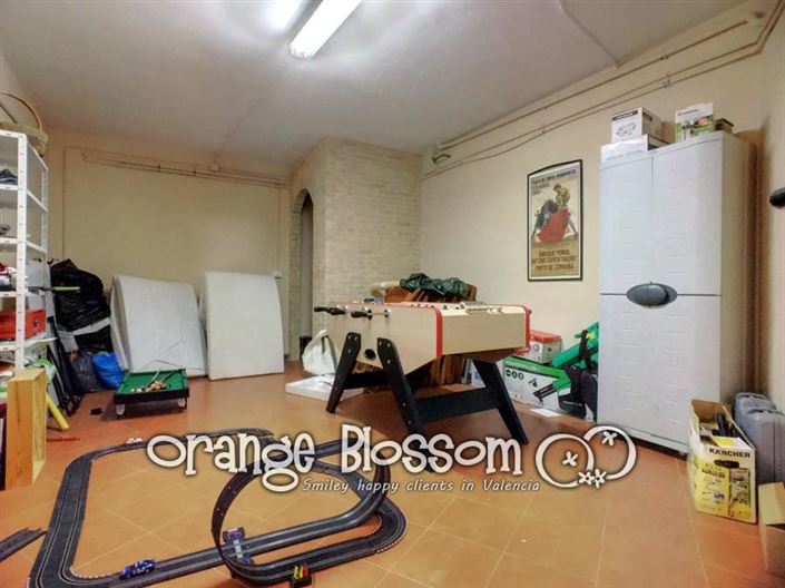 Image No.34-Villa de 5 chambres à vendre à Ador