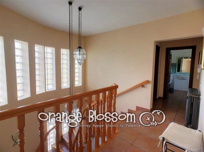 Image No.43-Villa de 5 chambres à vendre à Ador