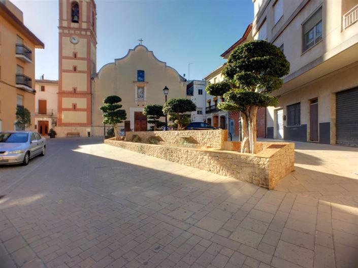 Image No.2-5 Bed Townhouse for sale