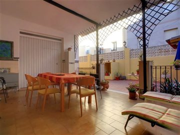 property137293648