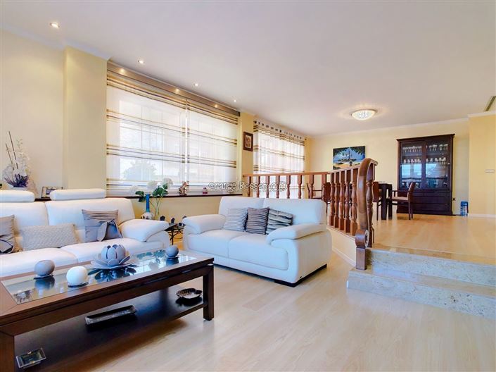 Image No.15-7 Bed Villa for sale