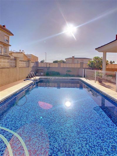 Image No.6-7 Bed Villa for sale