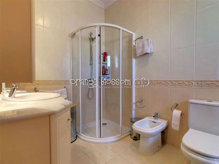 Image No.36-3 Bed Villa for sale