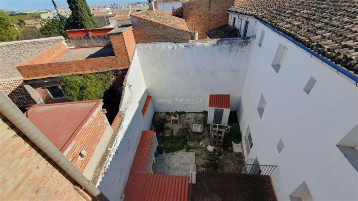 Image No.30-14 Bed Townhouse for sale