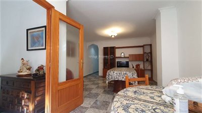 property145115527