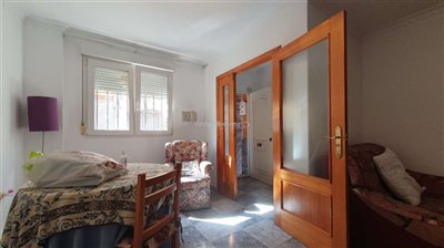 property145115372