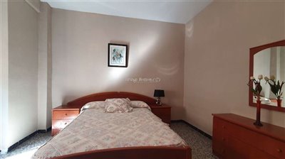 property145115831
