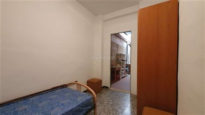 property145115638