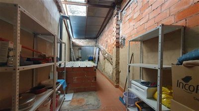 property145115681