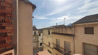 property145115663