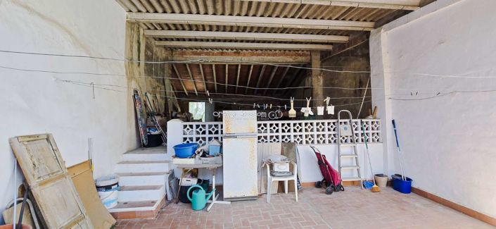 Image No.41-4 Bed Townhouse for sale