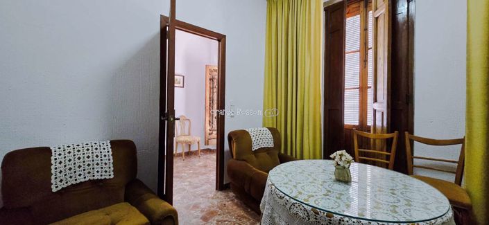 Image No.7-4 Bed Townhouse for sale