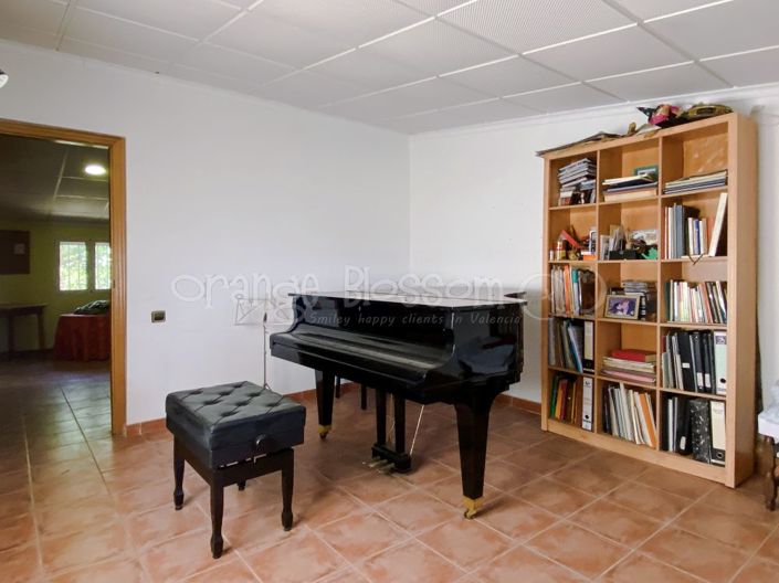 Image No.35-7 Bed Villa for sale