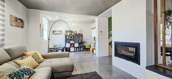 Image No.35-4 Bed Property for sale