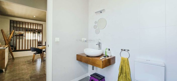 Image No.36-4 Bed Property for sale