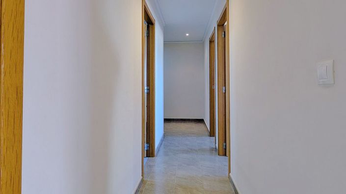 Image No.20-2 Bed Apartment for sale