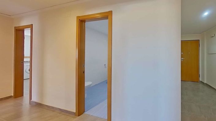 Image No.35-2 Bed Apartment for sale