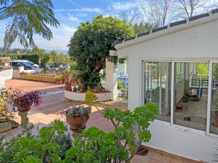 Image No.48-9 Bed Villa for sale