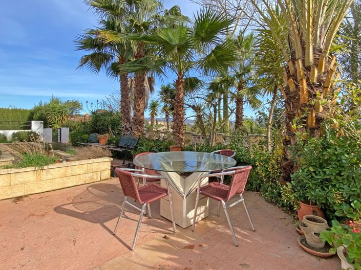 Image No.51-9 Bed Villa for sale