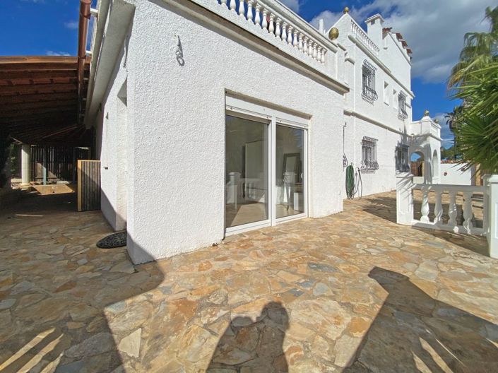 Image No.47-Chalet de 7 chambres à vendre à Gandía