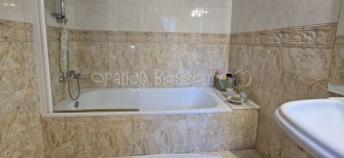 Image No.37-Villa de 3 chambres à vendre à Ador