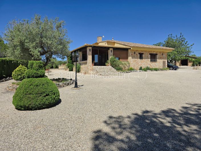 Image No.5-3 Bed Villa for sale