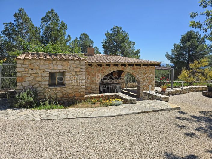 Image No.8-3 Bed Villa for sale