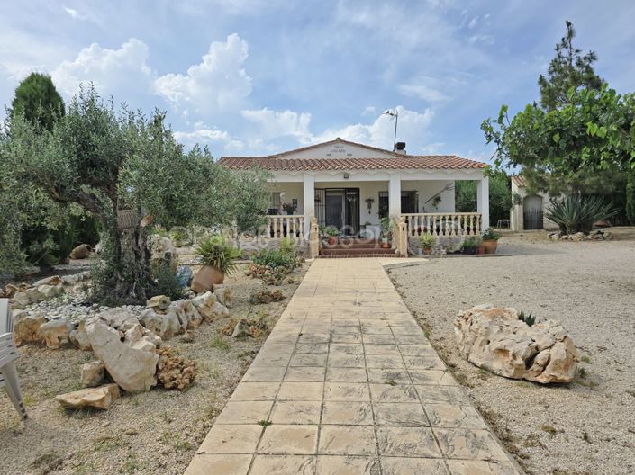 Image No.11-3 Bed Villa for sale