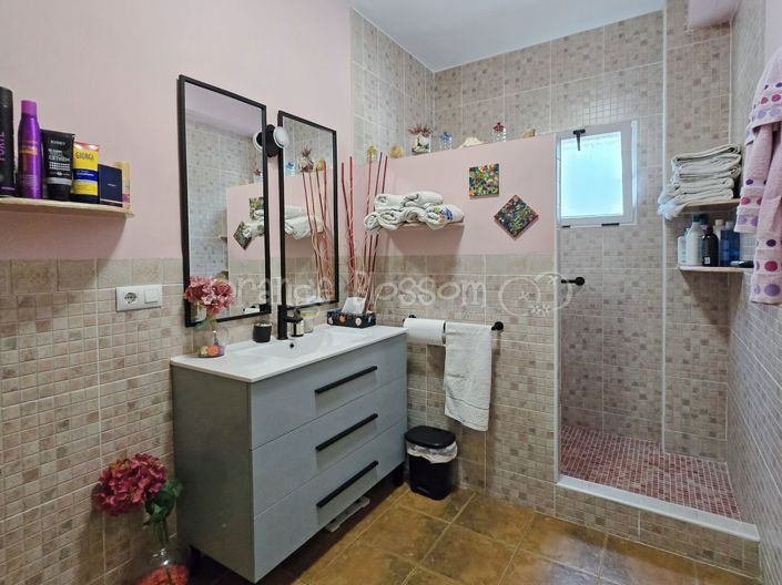 Image No.38-3 Bed Villa for sale