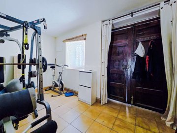 property236605373
