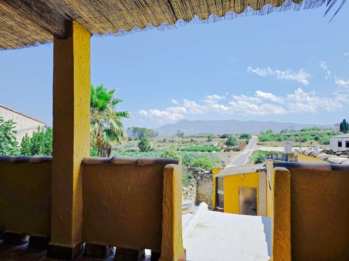 Image No.3-3 Bed Townhouse for sale