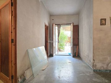 property236652809
