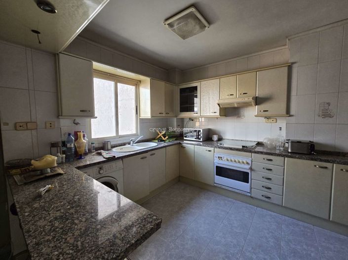 Image No.49-5 Bed Townhouse for sale