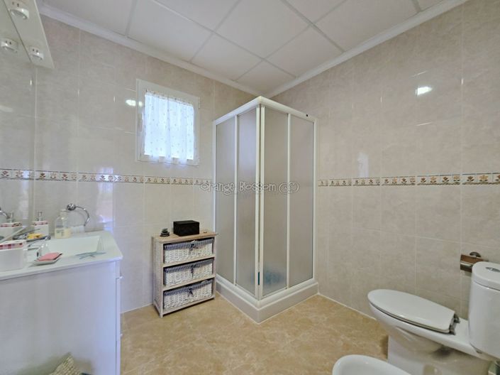 Image No.23-2 Bed Chalet for sale