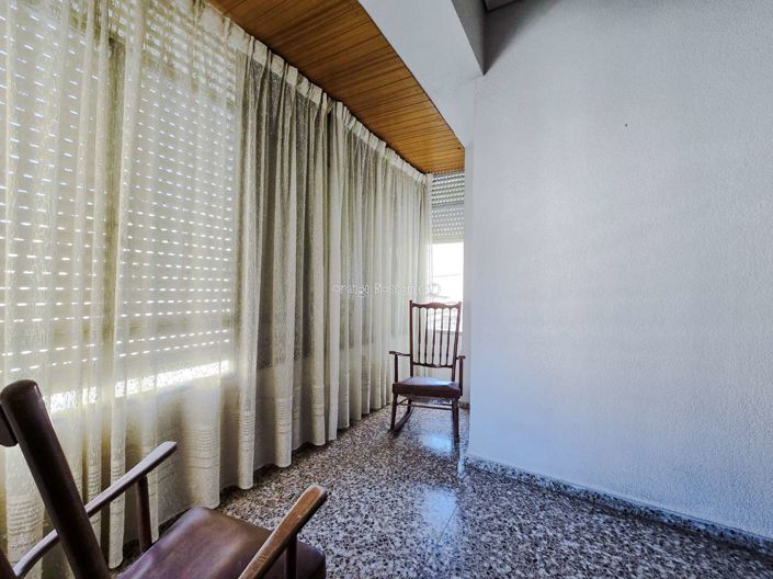 Image No.12-3 Bed Property for sale