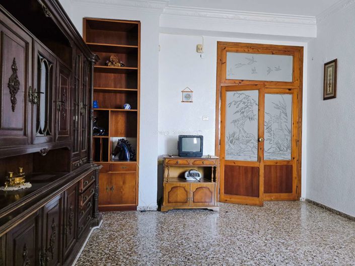 Image No.29-3 Bed Property for sale